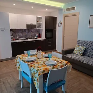 Casa Azzurra Appartamento Giardini Naxos